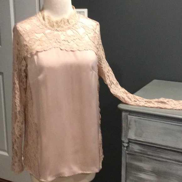 Silky Long sleeve Lace Top - Picture 7 of 7